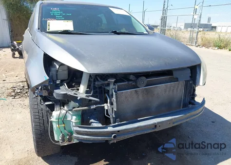 2016 Kia Sportage Lx z USA, uszkodzony, nr VIN KNDPB3AC9G7810280